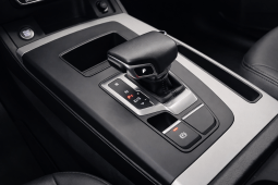 
										Audi Q5 Sportback 40 TDI 163 CV S tronic full									