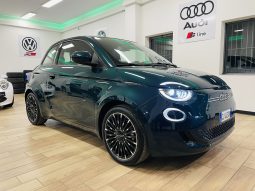 
										Fiat 500e Icon – Pack style Ocean Blue Metallic full									