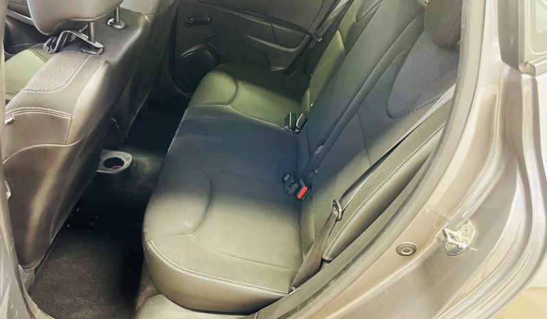 
								Renault Clio 1.5 dCi 8V 75CV 5 porte Live full									