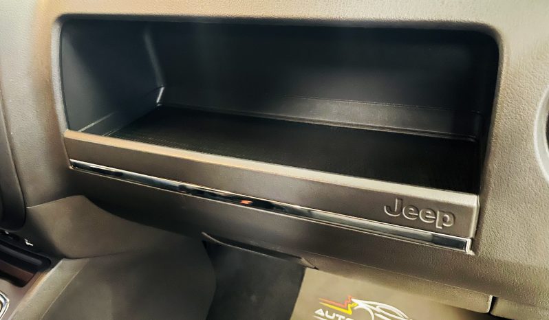 
								Jeep Compass 2.2 CRD Limited 4WD full									