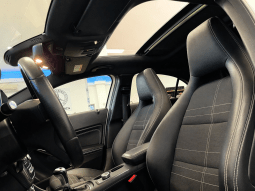 
										Mercedes-benz A 180 d Sport Tettuccio Led Parktronic full									