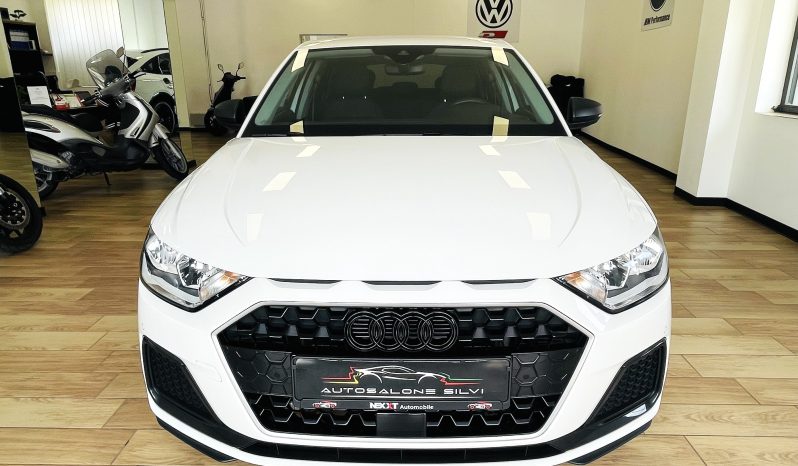 
								Audi A1 SPB 25 TFSI full									