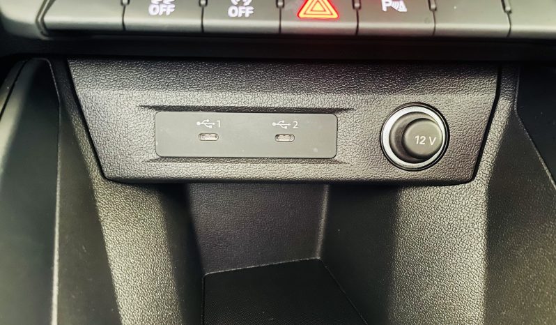 
								Audi A1 SPB 25 TFSI full									