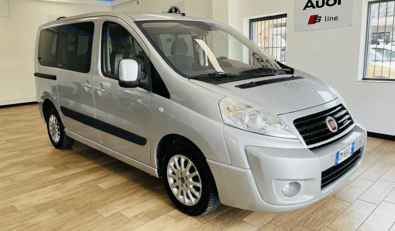
								Fiat Scudo 2.0 MJT/136 PL Combi 8 posti (M1) full									