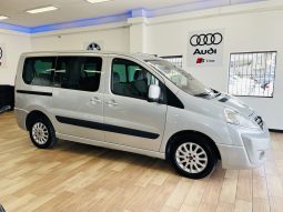 
										Fiat Scudo 2.0 MJT/136 PL Combi 8 posti (M1) full									