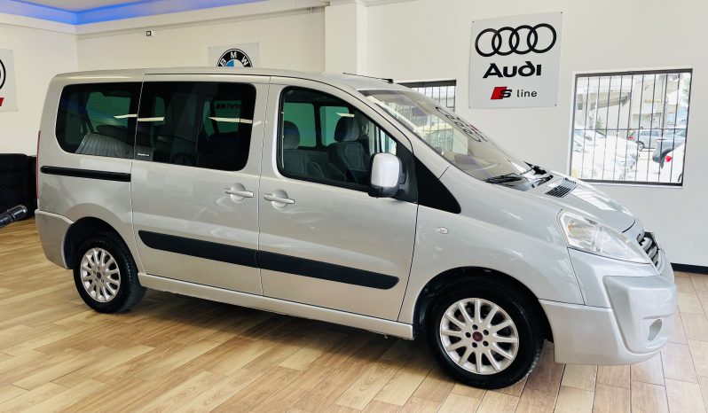 
								Fiat Scudo 2.0 MJT/136 PL Combi 8 posti (M1) full									
