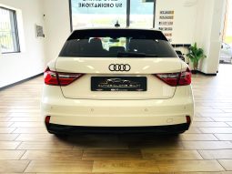 
										Audi A1 SPB 25 TFSI full									