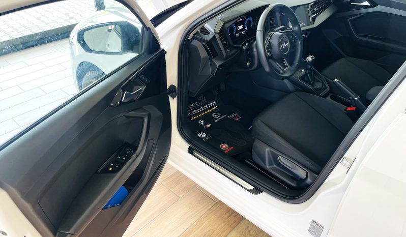 
								Audi A1 SPB 25 TFSI full									