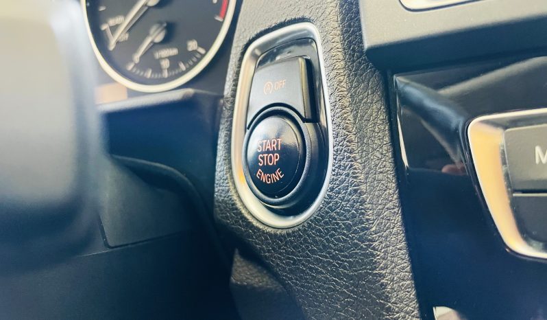 
								Bmw 116i Benzina ///Sport full									