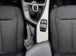 
										Bmw 116i Benzina ///Sport full									