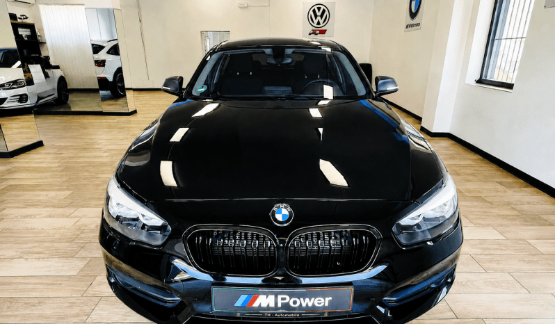 
								Bmw 116i Benzina ///Sport full									