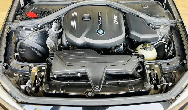 
								Bmw 116i Benzina ///Sport full									