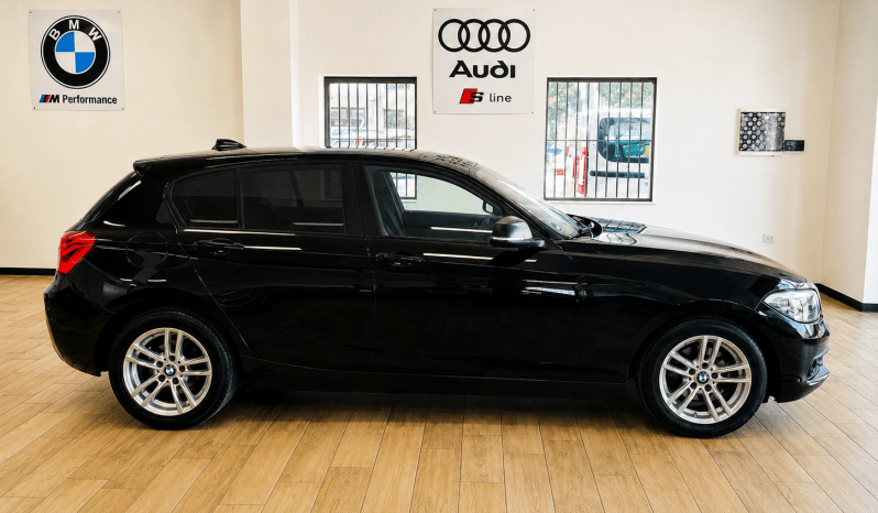 
								Bmw 116i Benzina ///Sport full									