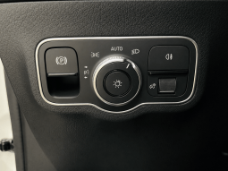 
										Mercedes-benz A 200 d Automatic 4Matic Amg line full									