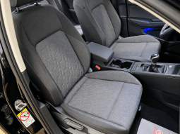 
										Volkswagen Golf 2.0 TDI 115 CV Life full									