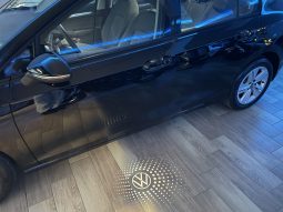
										Volkswagen Golf 2.0 TDI 115 CV Life full									