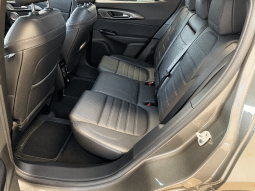 
										Alfa Romeo Tonale 1.3 280 CV PHEV AT6 Q4 Veloce full									