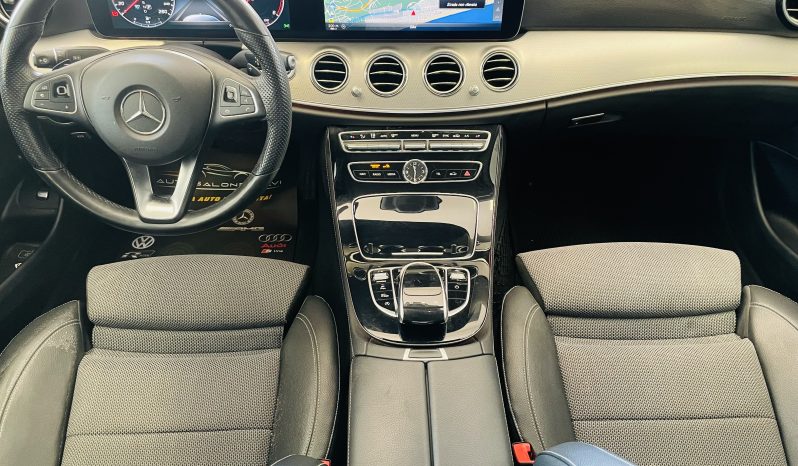 
								Mercedes-benz E 220 BlueTEC Sport 9G-TRONIC full									