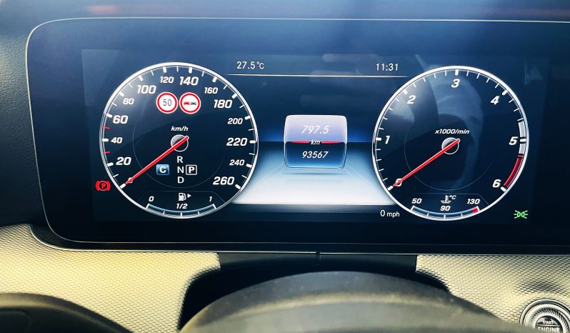 
								Mercedes-benz E 220 BlueTEC Sport 9G-TRONIC full									