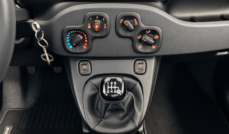 
								Fiat Panda 1.0 FireFly Hybrid full									