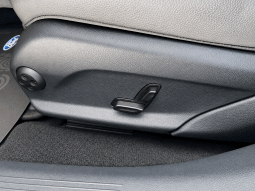 
										Mercedes-benz E 220 BlueTEC Sport 9G-TRONIC full									