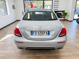 Mercedes-benz E 220 BlueTEC Sport 9G-TRONIC