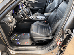 
										Alfa Romeo Tonale 1.3 280 CV PHEV AT6 Q4 Veloce full									