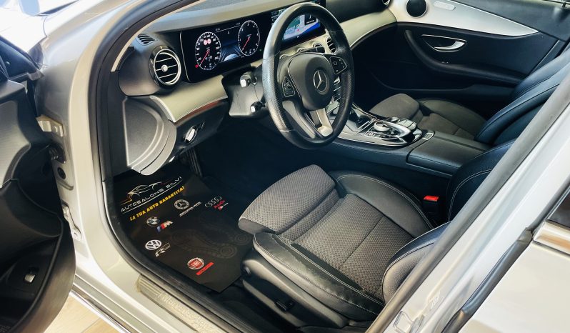 
								Mercedes-benz E 220 BlueTEC Sport 9G-TRONIC full									